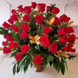 Luxury 100 Red Roses Bouquet With Golden Leaves