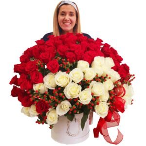 Luxurious Beautiful Bouquets Of 100 Red & White Roses
