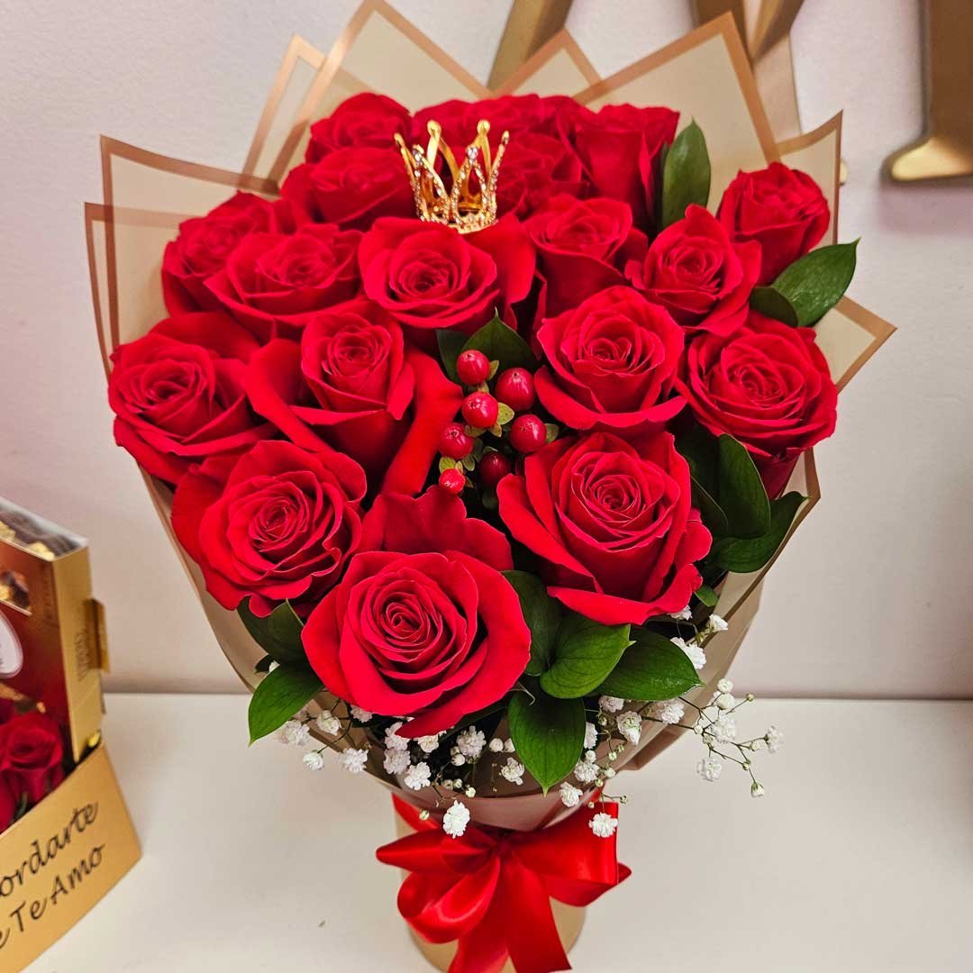 Luxurious 24 Roses Bouquet - Image 4