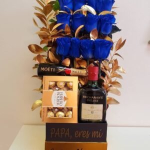 Luxury Personalized Box Decorated With Blue Roses Moet