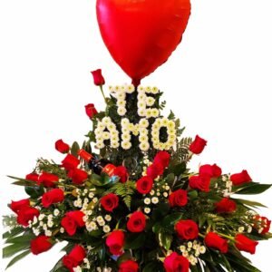 TE AMO Flower Arrangement